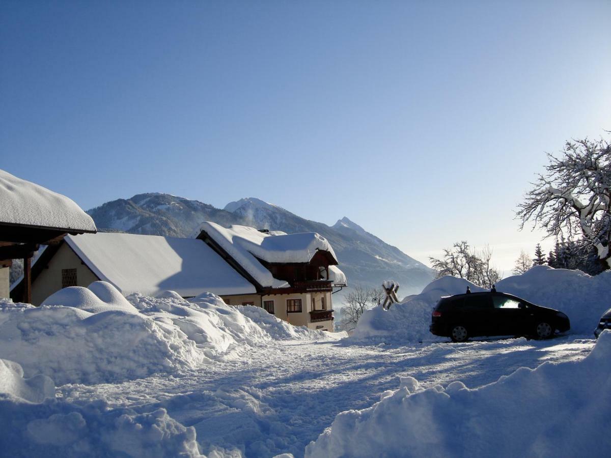 Ferienhaus Enzi Вайсбриах Экстерьер фото