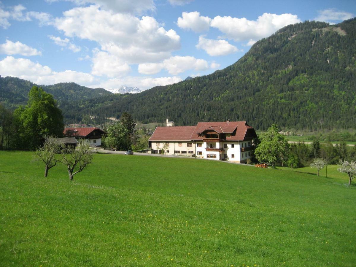 Ferienhaus Enzi Вайсбриах Экстерьер фото